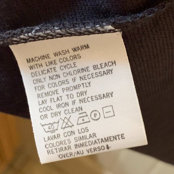 LizSport Stretch A-Line Black Skirt Gold Buttons Sz 10 Flared Knee Length - Picture 9 of 10